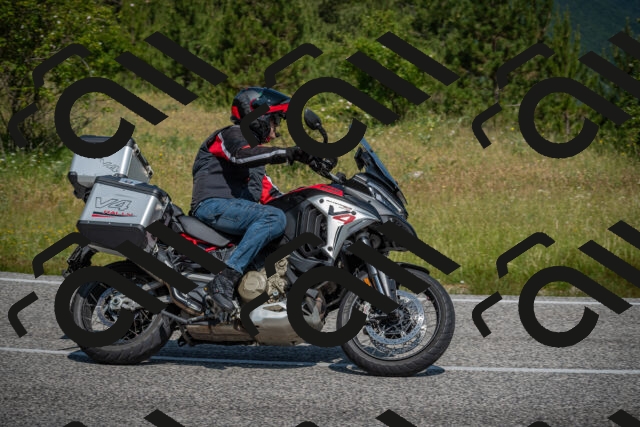 20250622110039-_5002043_am_