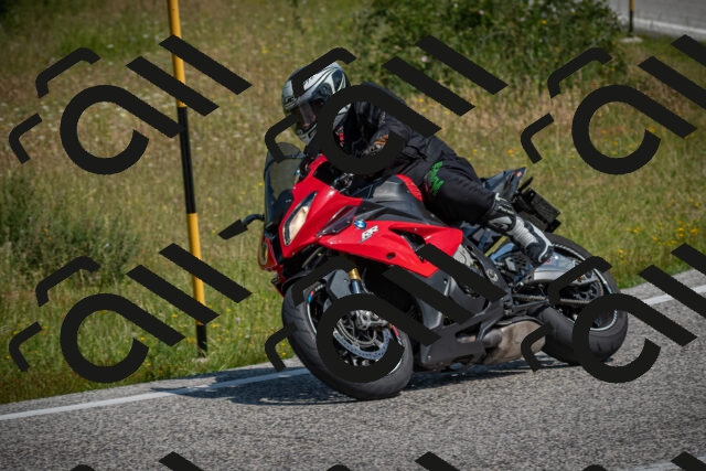 20250622110537-_5002090_am_