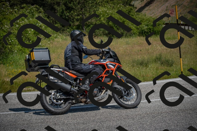 20250622110745-_5002126_am_