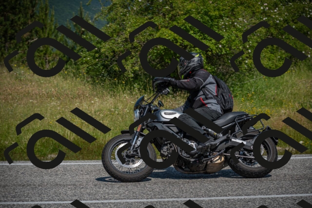 20250622110755-_5002129_am_