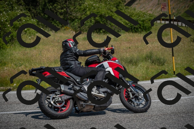 20250622110855-_5002151_am_