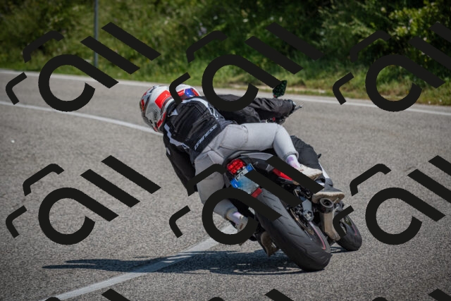 20250622110920-_5002156_am_