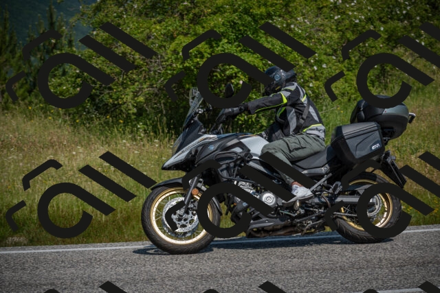 20250622111212-_5002178_am_