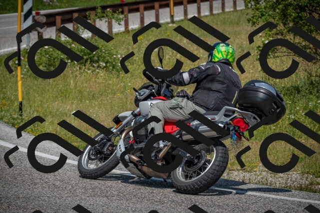 20250622111624-_5002203_am_