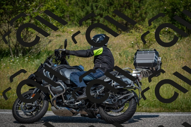 20250622111942-_5002231_am_