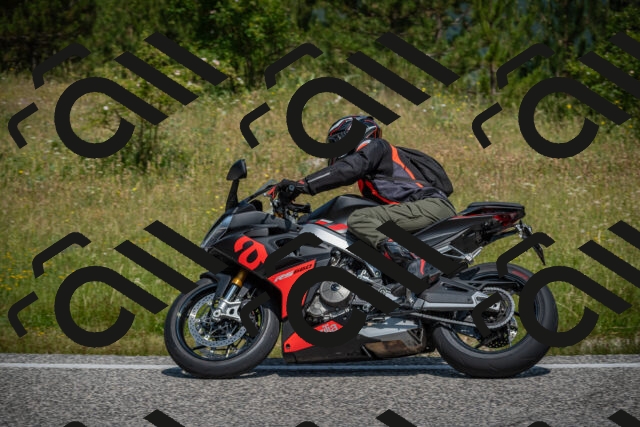 20250622112607-_5002250_am_