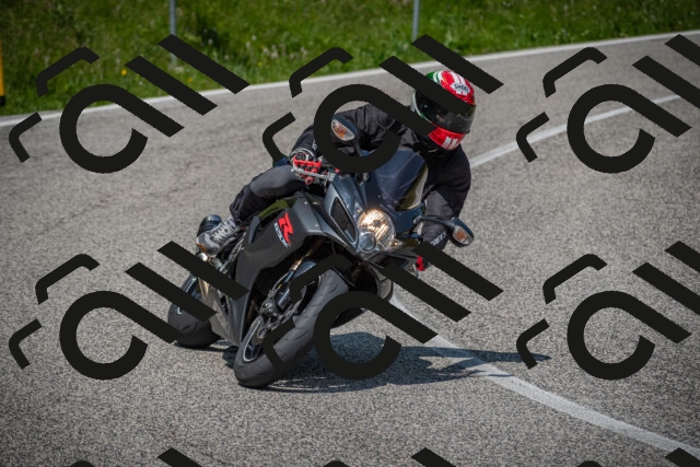 20250622112623-_5002252_am_