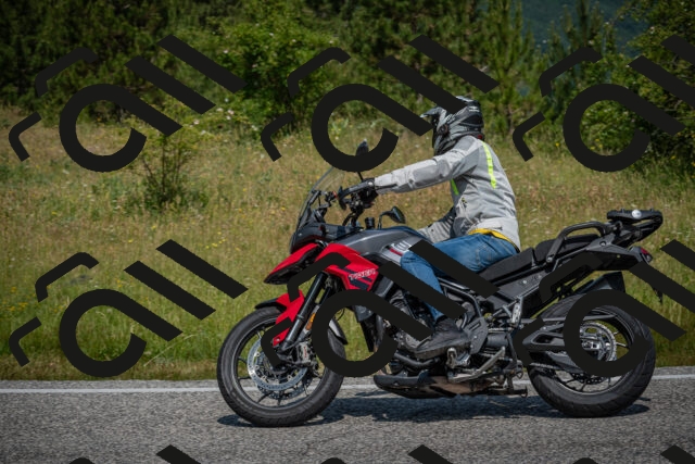 20250622112925-_5002275_am_