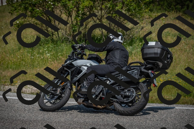 20250622113037-_5002283_am_