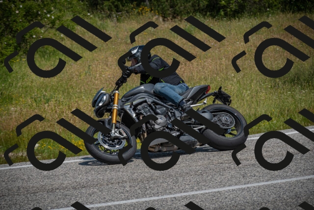 20250622113324-_5002284_am_