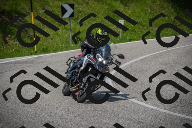 20250622114138-_5002322_am_