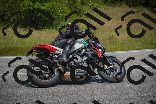 20250622114328-_5002340_am_