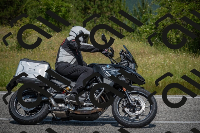 20250622114945-_5002422_am_