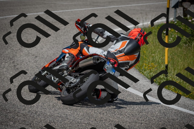 20250622115407-_5002437_am_