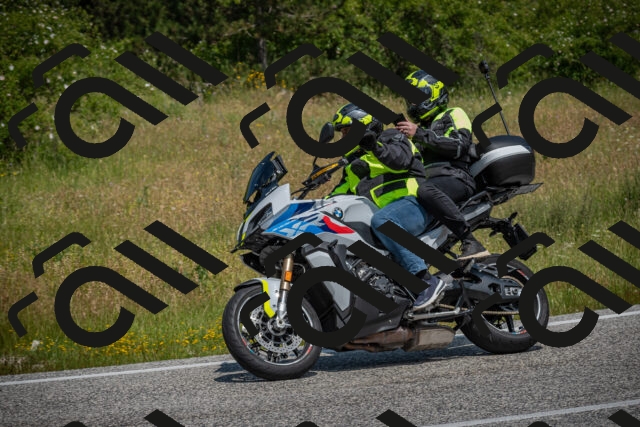 20250622115436-_5002445_am_