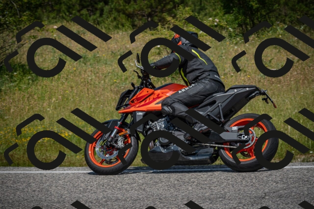 20250622115443-_5002453_am_