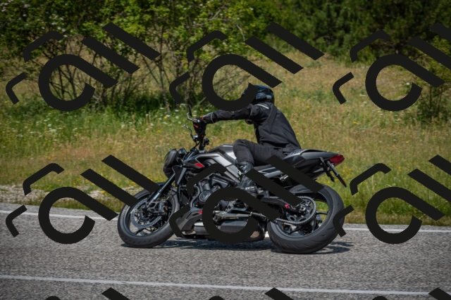 20250622115446-_5002457_am_