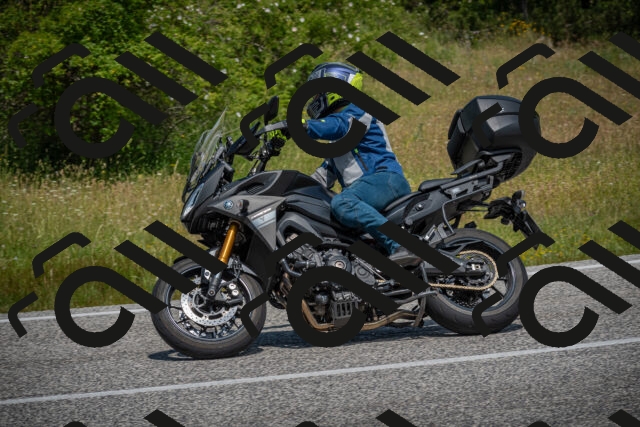 20250622115627-_5002490_am_