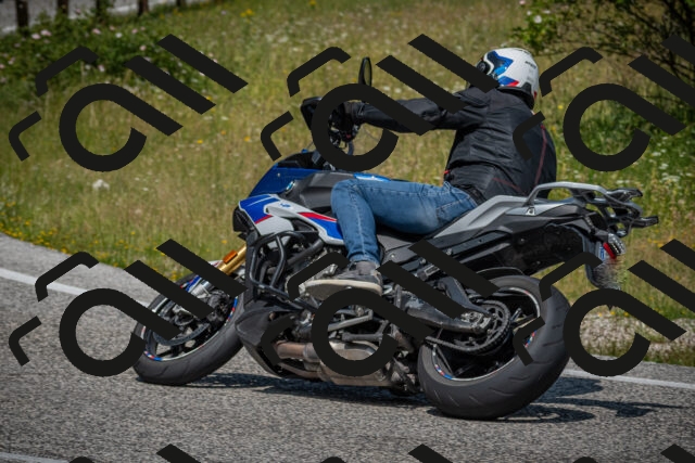 20250622115925-_5002498_am_