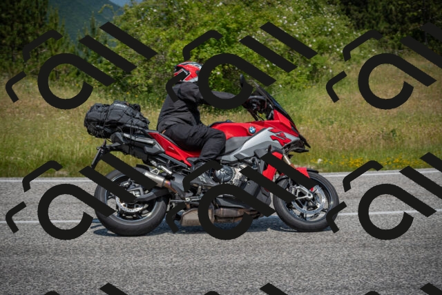 20250622120055-_5002520_am_