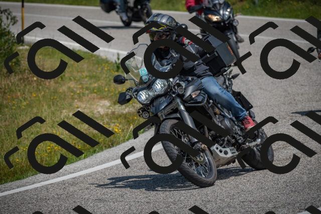 20250622120349-_5002545_am_