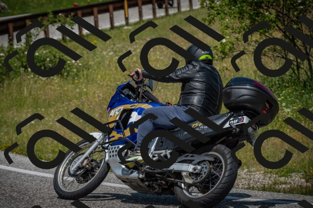 20250622120357-_5002555_am_