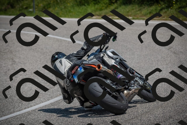 20250622120757-_5002577_am_