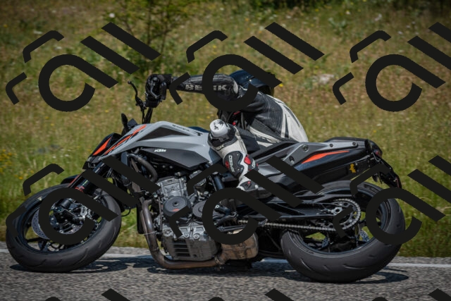 20250622120943-_5002593_am_