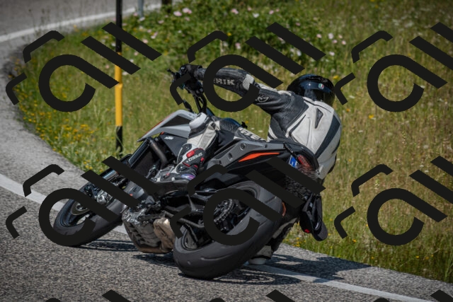 20250622120943-_5002594_am_