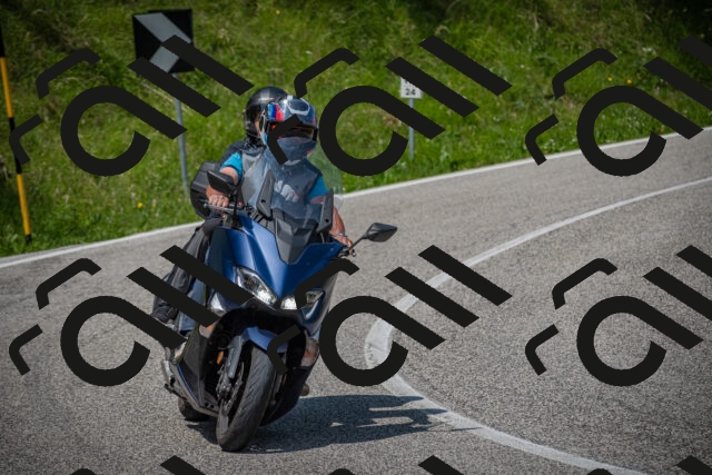 20250622121020-_5002606_am_