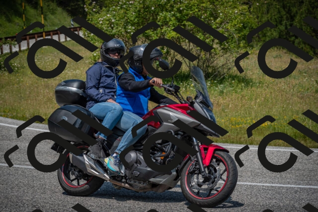 20250622121025-_5002609_am_