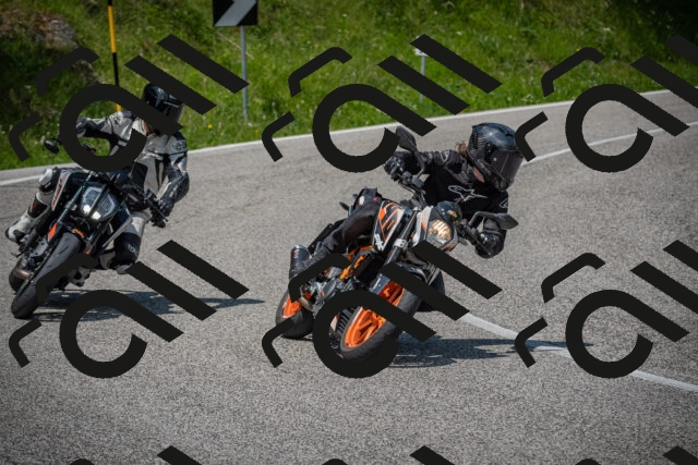 20250622121040-_5002614_am_