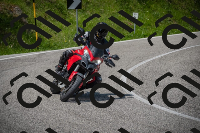 20250622121239-_5002641_am_