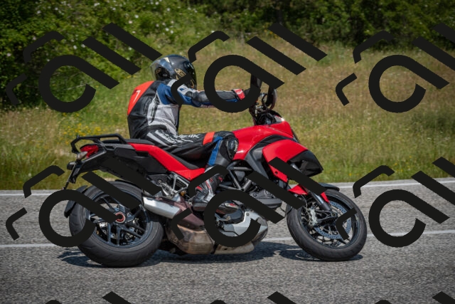 20250622121240-_5002643_am_