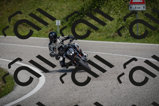 20250622121241-_5002645_am_