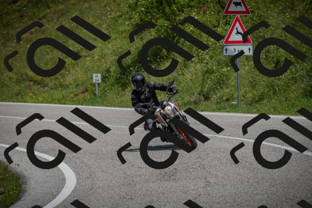 20250622121302-_5002651_am_