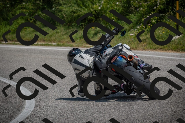 20250622121331-_5002666_am_