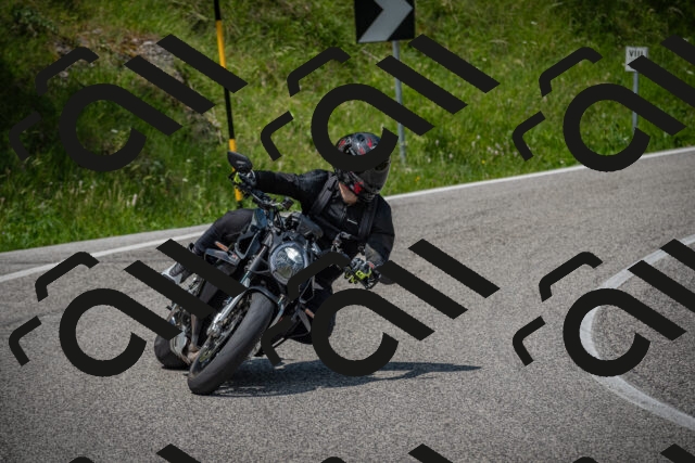 20250622121543-_5002687_am_