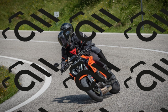 20250622123130-_5002786_am_