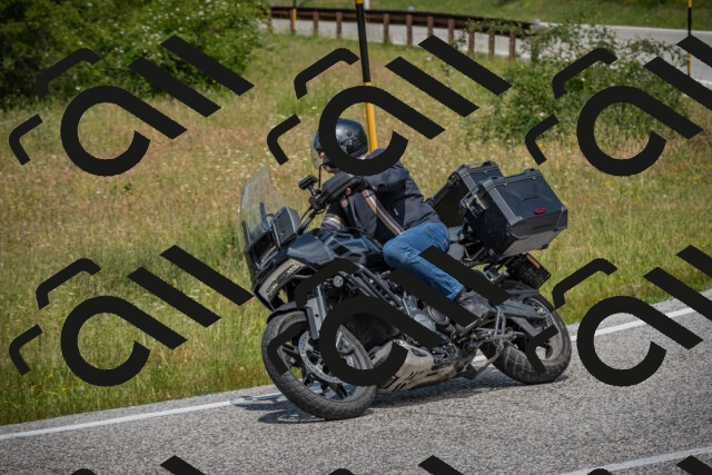 20250622123302-_5002797_am_