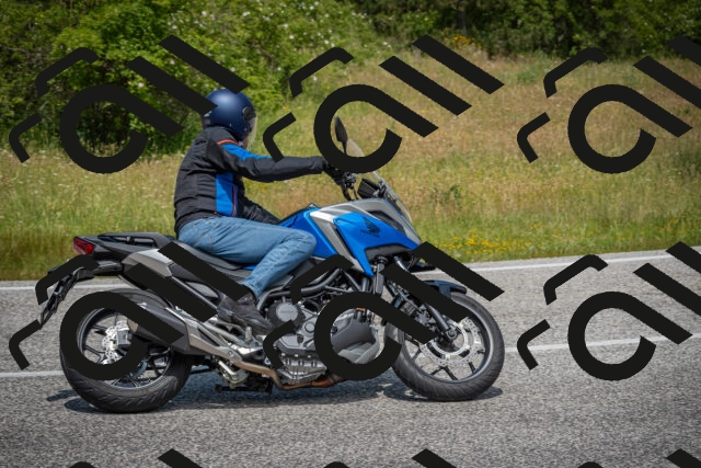 20250622123443-_5002812_am_