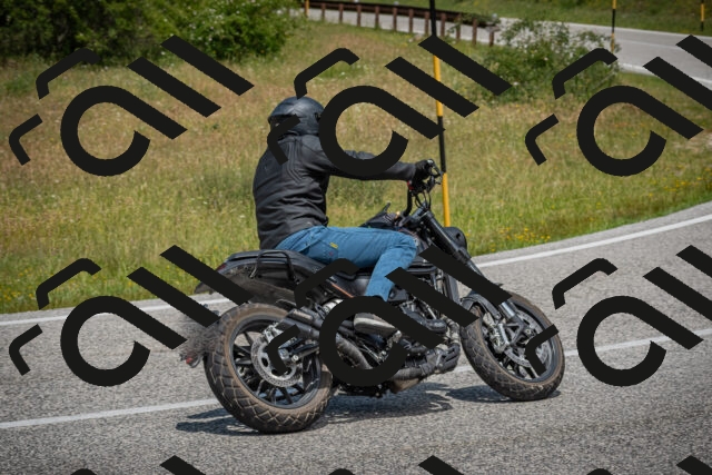 20250622123449-_5002821_am_