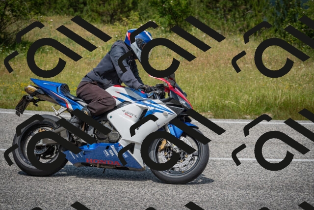 20250622123543-_5002823_am_