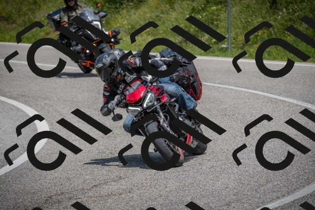 20250622123903-_5002840_am_