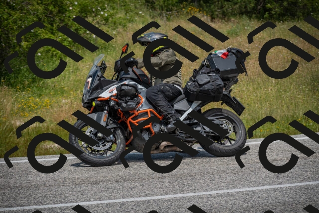 20250622123906-_5002845_am_