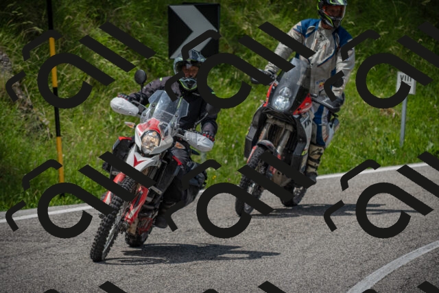 20250622123949-_5002847_am_