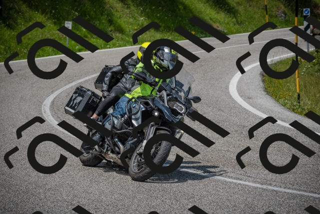 20250622124247-_5002862_am_