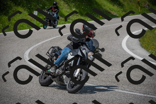 20250622124621-_5002892_am_