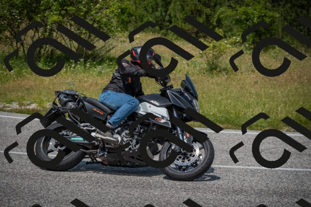 20250622124622-_5002893_am_