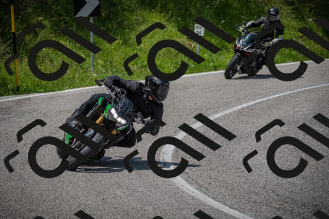 20250622124922-_5002910_am_